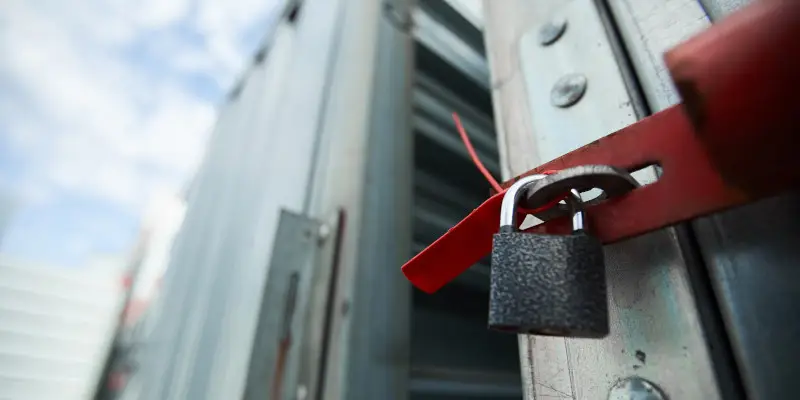 closing a company